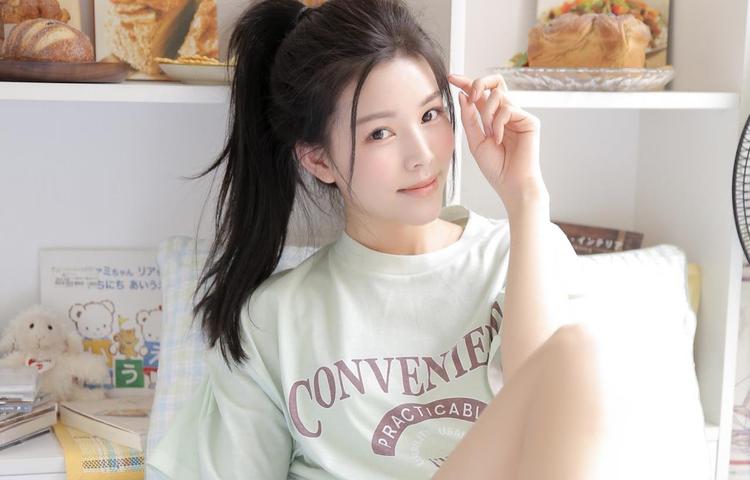 苏姨女儿管理社交媒体